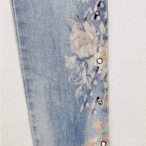 VINTAGE Jessica Simpson Size 2 Kiss Me Super Skinny Jean Distressed Denim Floral - Picture 4 of 14